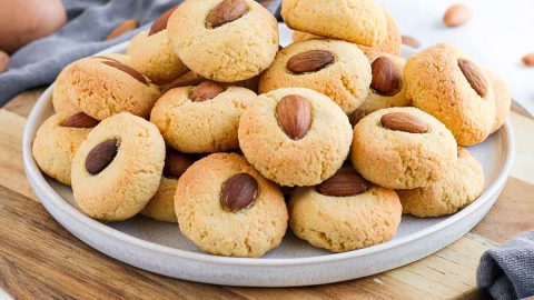 Almond Biscuits (kg)